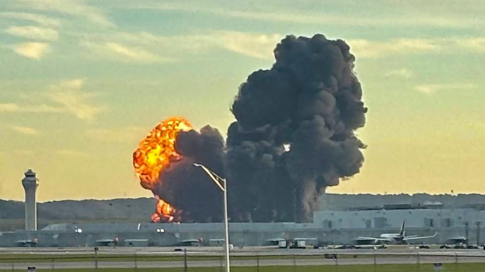 At least 12 dead after engine separated from plane during takeoff in UPS crash at Louisville airport: Officials - ABC News