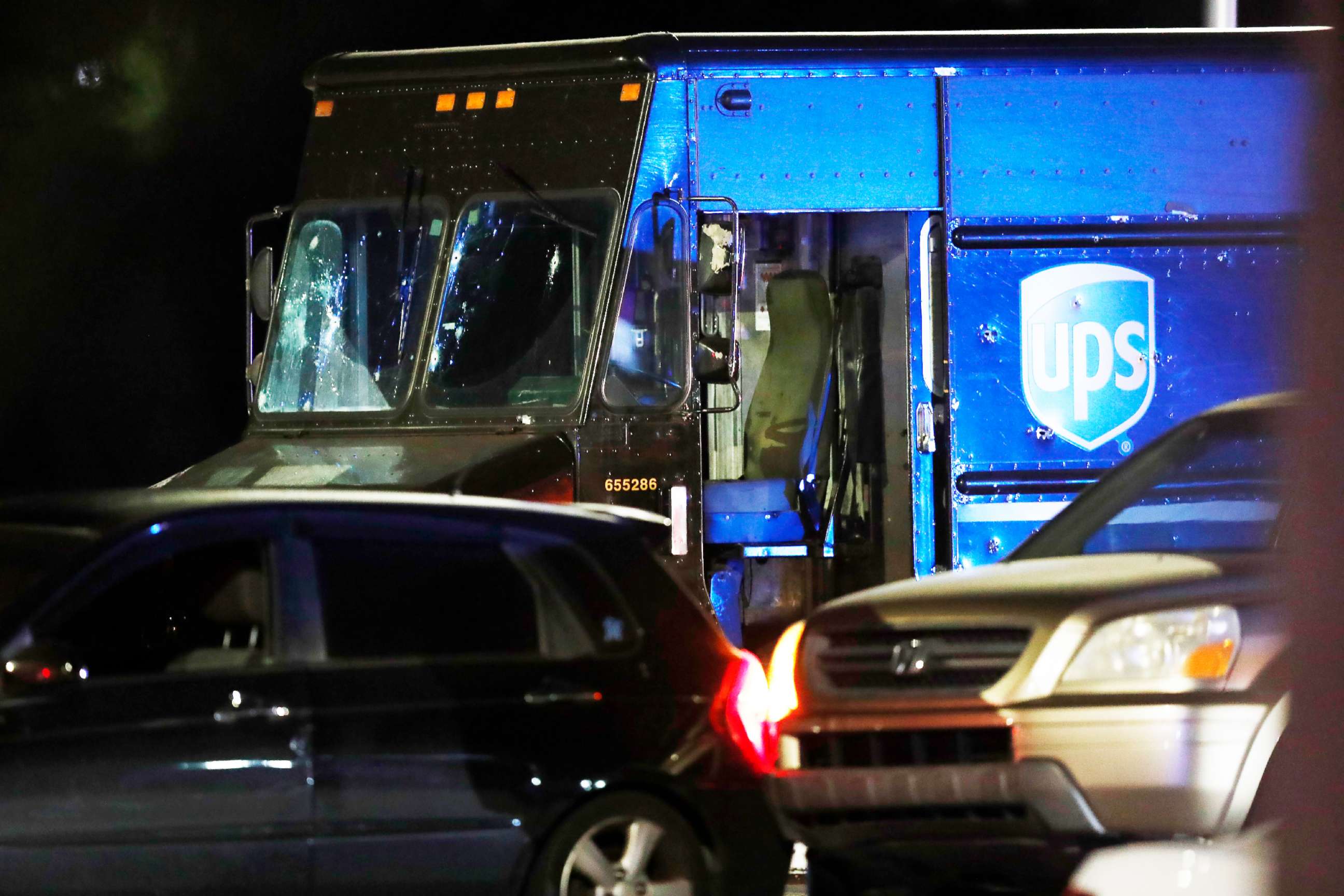 PHOTO: Authorities investigate the scene of a shooting in Miramar, Fla., Dec. 5, 2019.