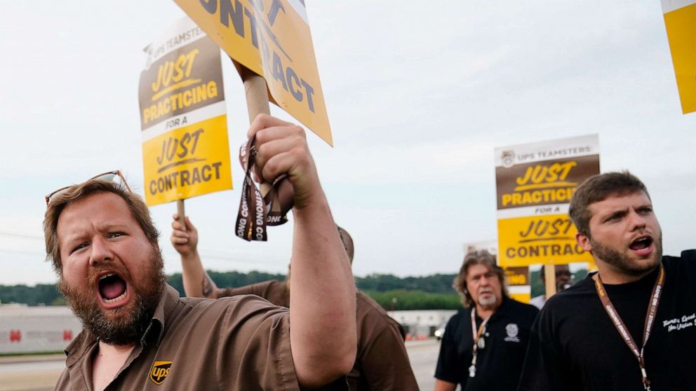 The UPS And Teamsters Union Reach Agreement On New Contract - August 19 ...