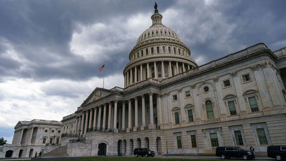 House Oversight Committee chair to testify that 'government was unprepared' for Capitol riot