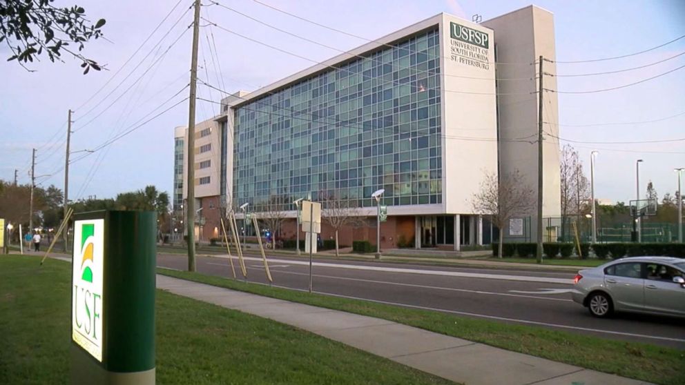 PHOTO: University of South Florida St. Petersburg mistakenly sent out hundreds of acceptance letters.