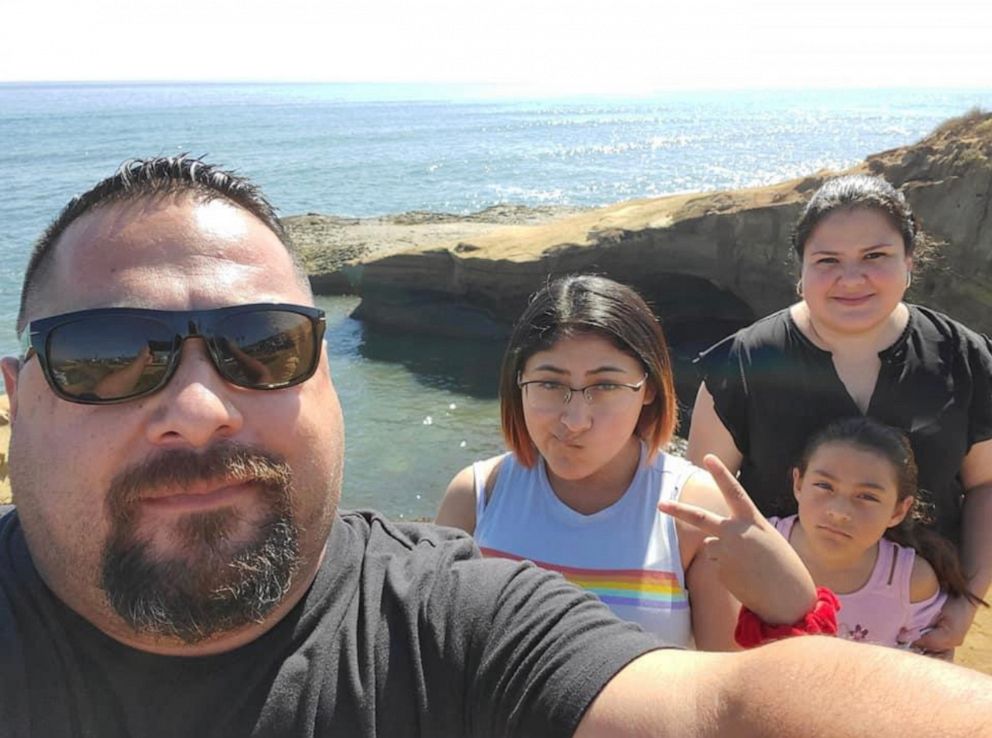 PHOTO: Javier Cazares is seen taking a selfie with his wife Gloria, and daughters Jazmin and Jackie, in this undated family photo.