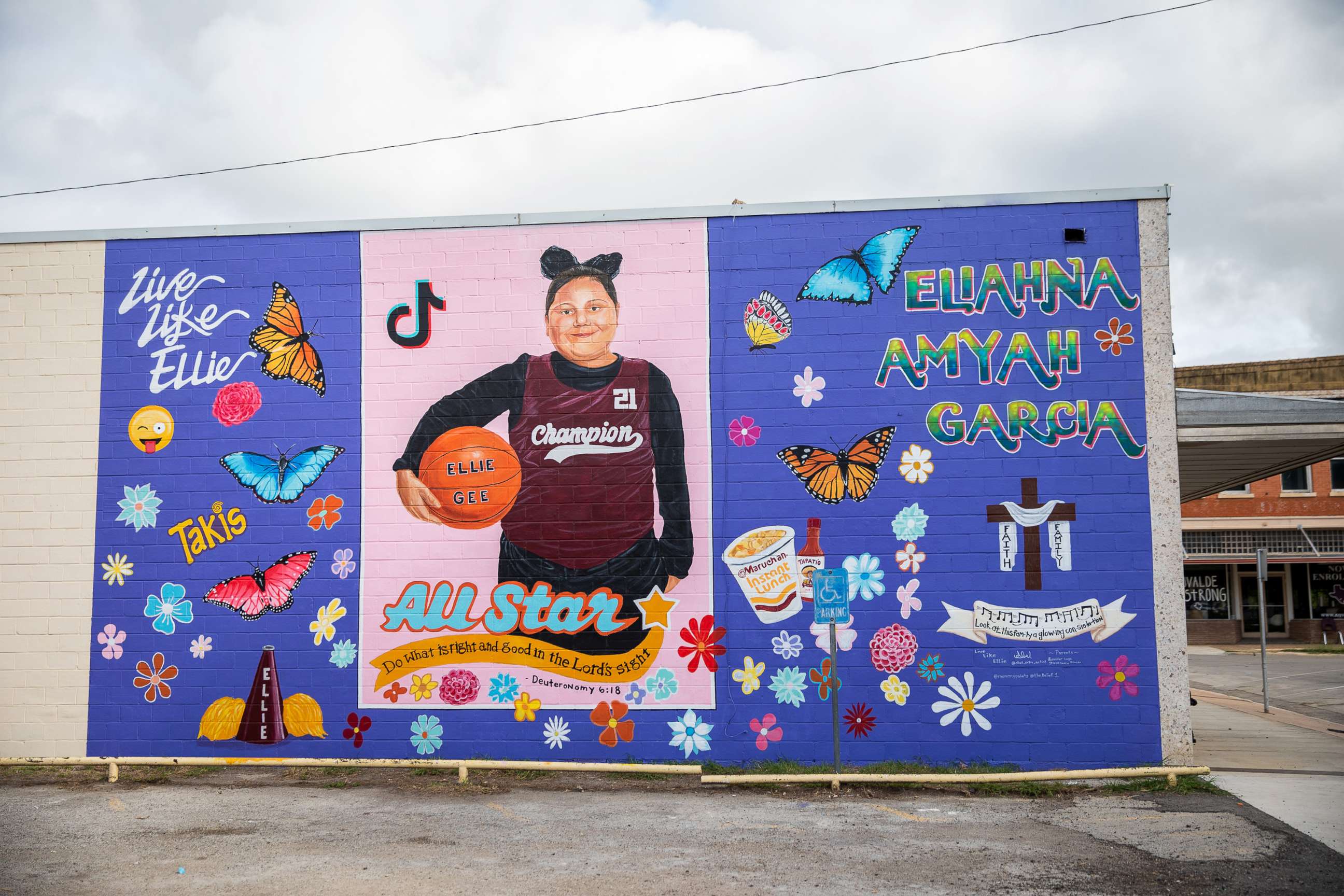 PHOTO: A mural in honor of Eliahna Amyah Garcia fills the wall of a building in downtown Uvalde, Texas, Aug. 21, 2022.