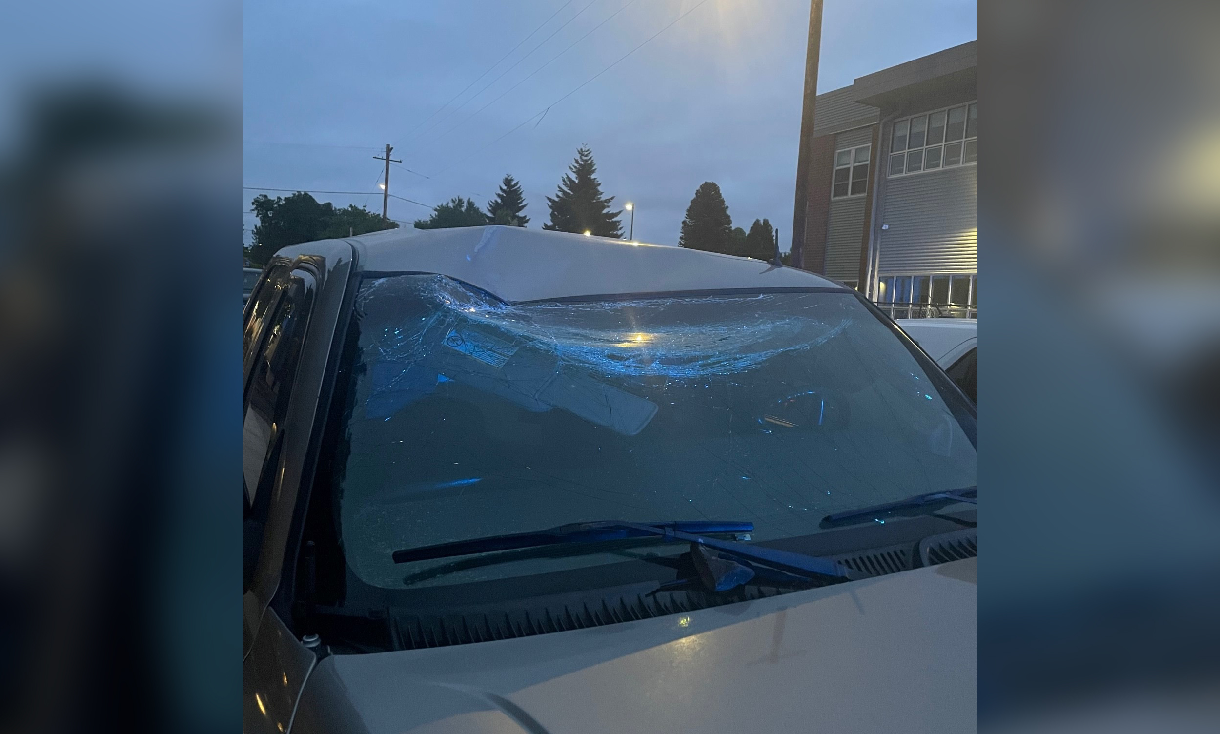 PHOTO: Multiple cars traveling on NE 223rd Avenue and I-84 in Fairview were struck by thrown rocks according to the Multnomah County Sheriff's Office in Portland, Ore.