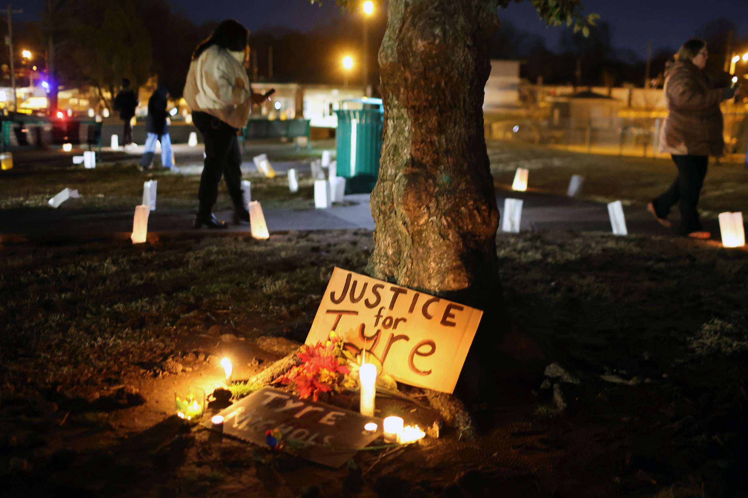 PHOTO: People attend a candlelight vigil in memory of Tyre Nichols at the Tobey Skate Park on Jan. 26, 2023 in Memphis, Tenn.