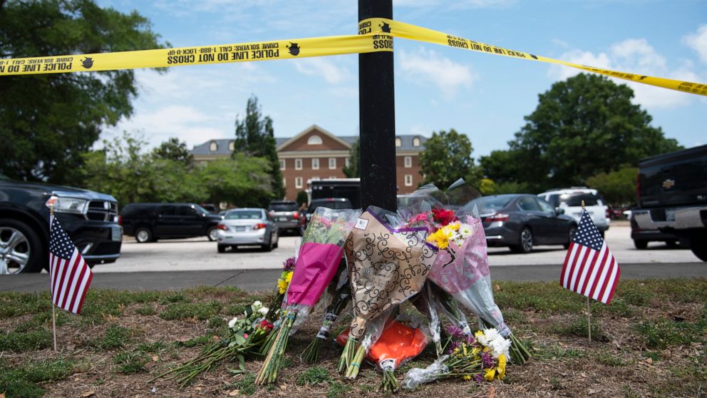 PHOTO: Flowers sit on the ground outside a municipal building where a gunman killed 12 in Virginia Beach, Va., June 1, 2019.