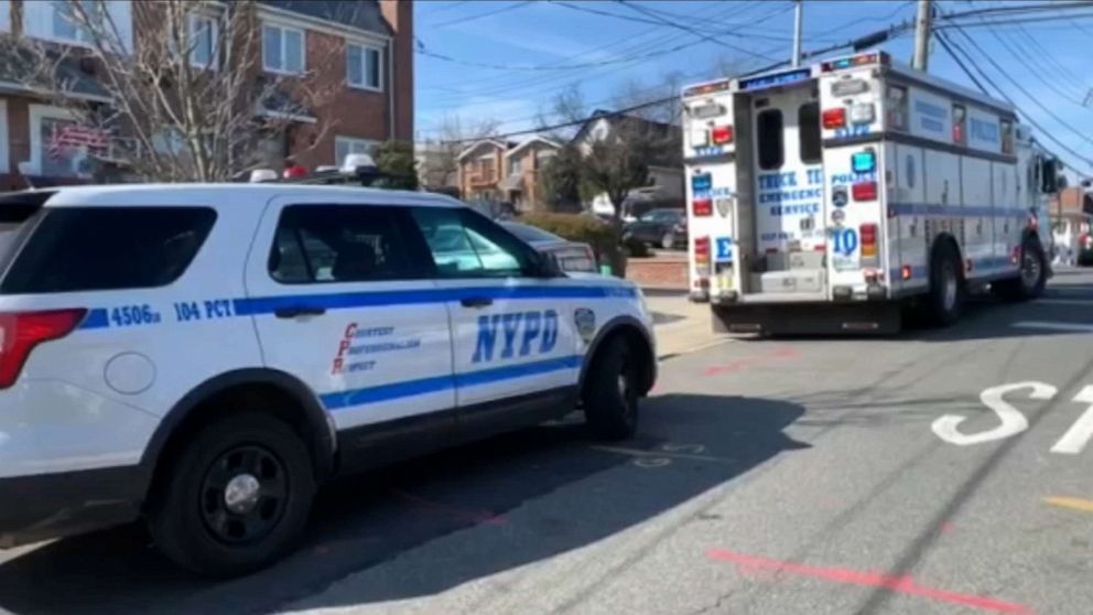 PHOTO: Officers and medical personnel at the scene where a NYPD officer was found after he died by suicide in the Queens borough of New York City, Jan. 17, 2020.