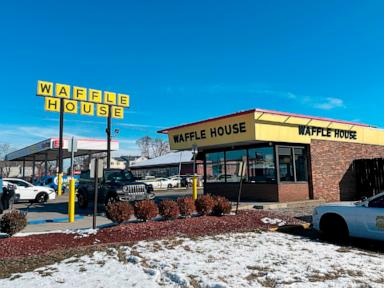 1 dead, 5 injured in mass shooting at Waffle House, police say