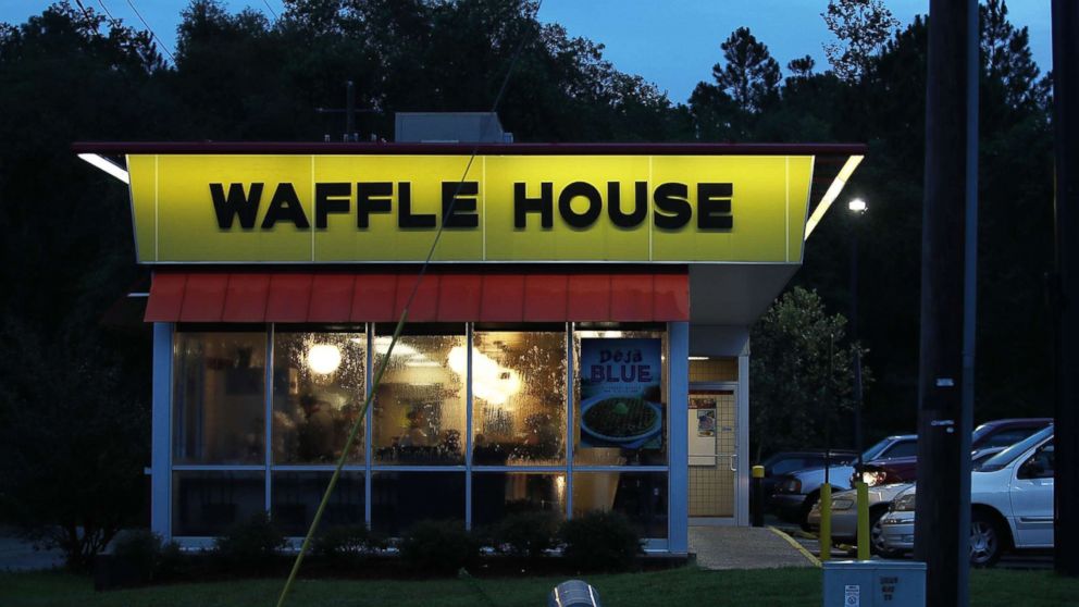 PHOTO: A Waffle House 