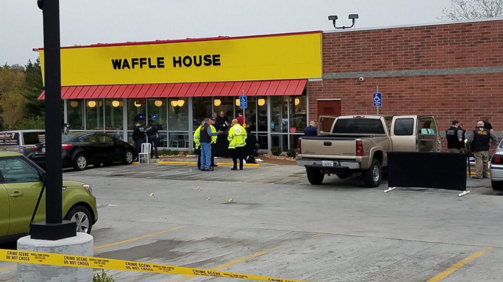 Gunman On The Run After Killing 4 People At Waffle House Near Nashville ...