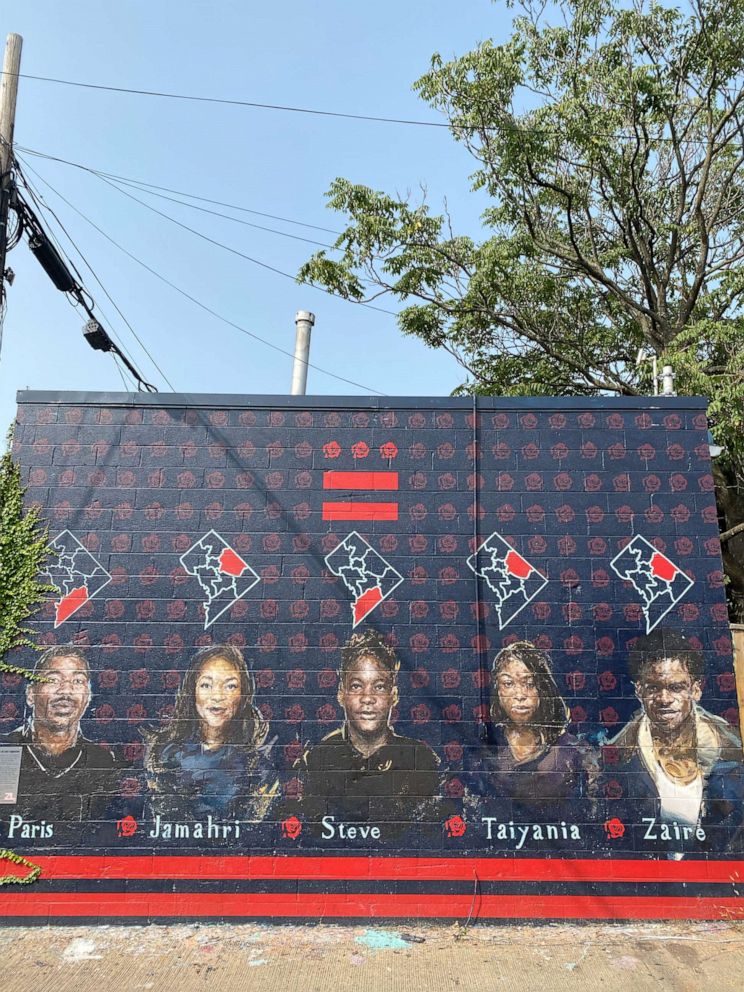 PHOTO: U.S. Air Force veteran Jawanna Hardy knows the tragic story behind all of the young faces she sees in a memorial for kids lost to gun violence in Washington, D.C.
