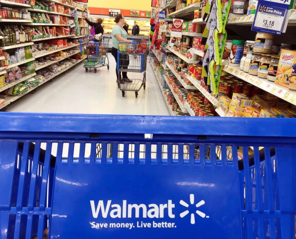 PHOTO: Customers shop for food at Walmart in Salem, N.H., June 5, 2017.