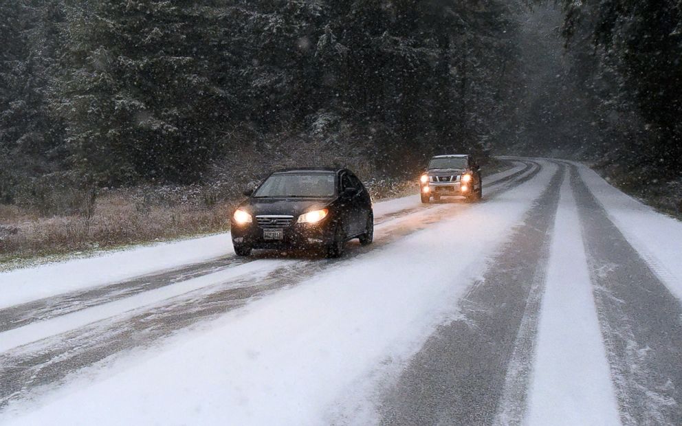 PHOTO: Motorists drive near Yelm, Wash., Dec. 24, 2017. 