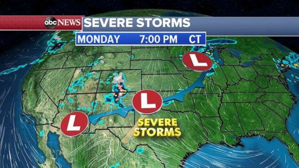 PHOTO: A strong system is making its way across the U.S. again.