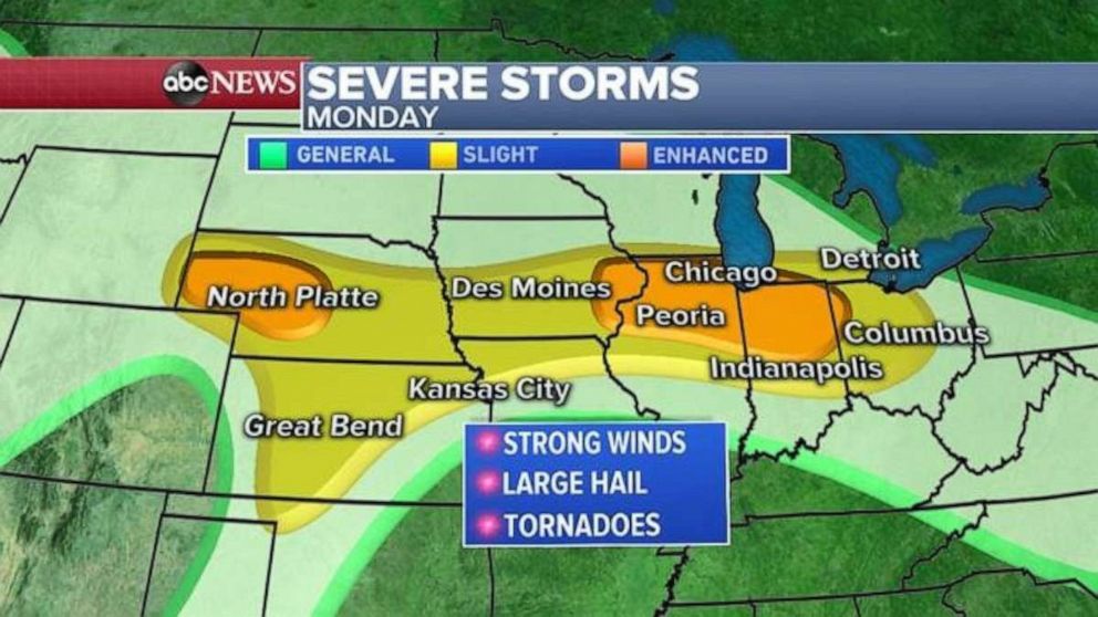 PHOTO: Severe weather is expected Monday in the Midwest.