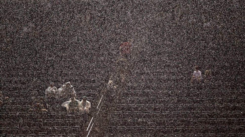 Severe storms stretch from Plains to the Carolinas as fire dangers grow ...