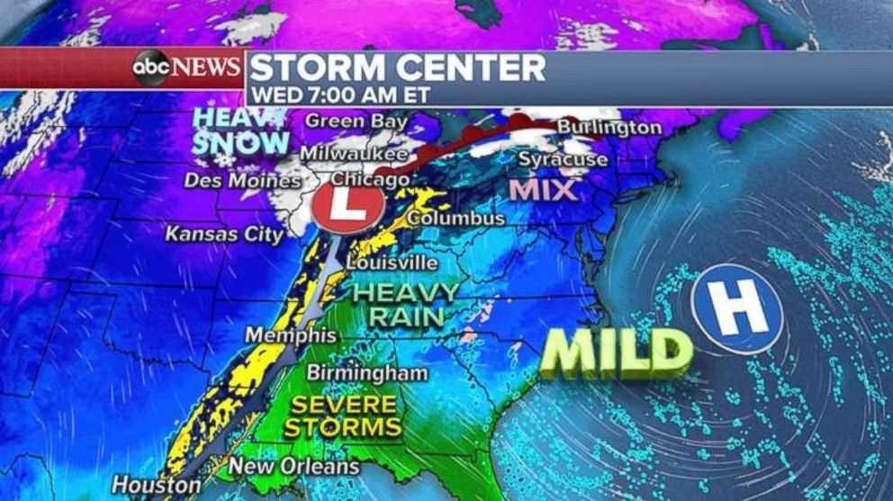 PHOTO: A line of severe storms and heavy snow stretches from Texas to Michigan on Wednesday morning.