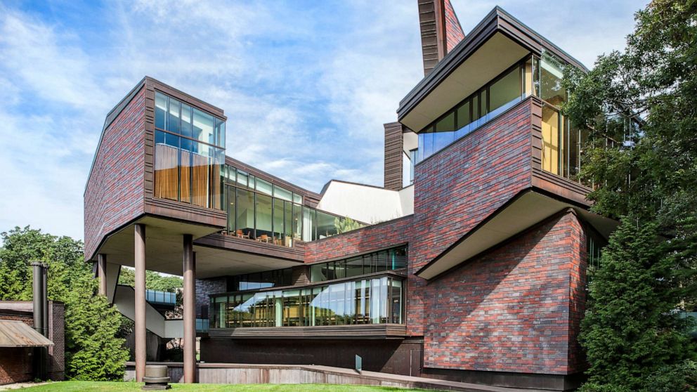 PHOTO: Lulu Chow Wang Campus Center at Wellesley College in Wellesley, Massachusetts.