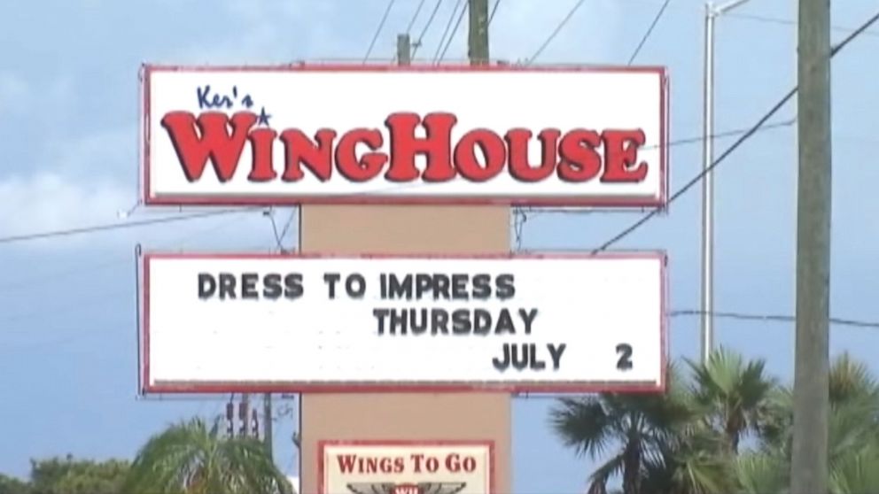 PHOTO: Kari Vanardoy was tipped $1,000 on a $29 bill at WingHouse in Largo, Florida on June 24, 2015. 