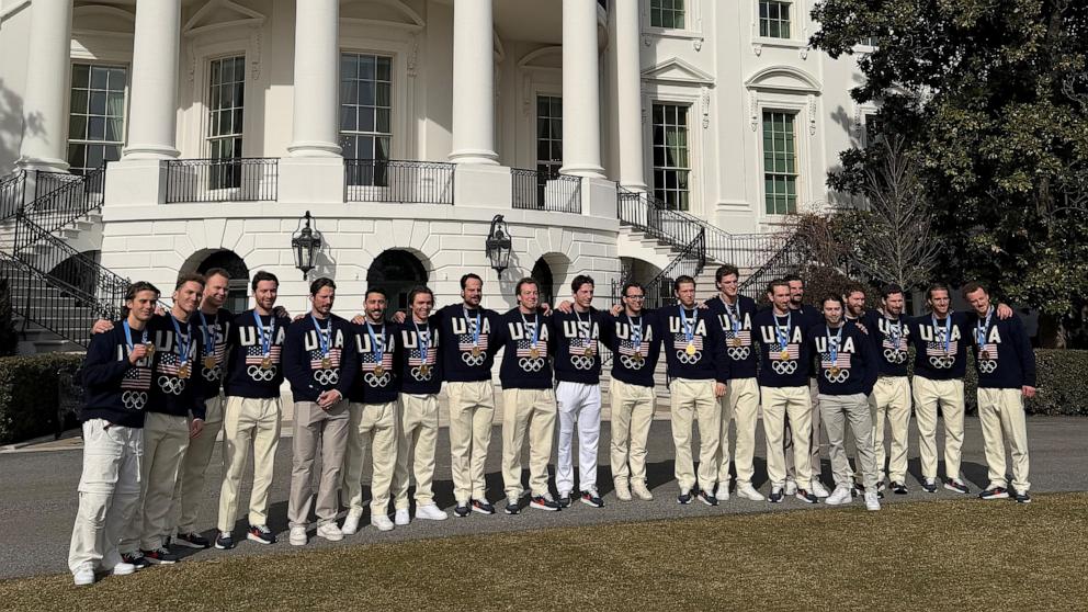 PHOTO: The USA men's Olympic ice hockey team pose with their gold medals at the White House in Washington, Feb. 24, 2026.