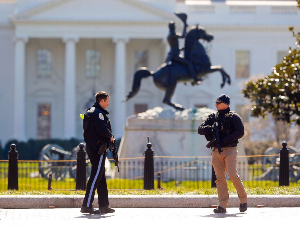 PHOTO: Law enforcement officers at Lafayette Park across from the White House in Washington, close the area to pedestrian traffic, March 3, 2018.