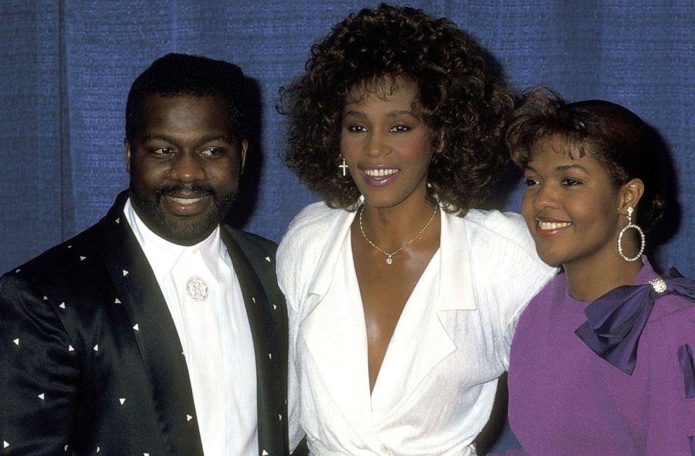 PHOTO: Singers BeBe Winans, Whitney Houston and CeCe Winans attend an event on March 8, 1990, in New York.