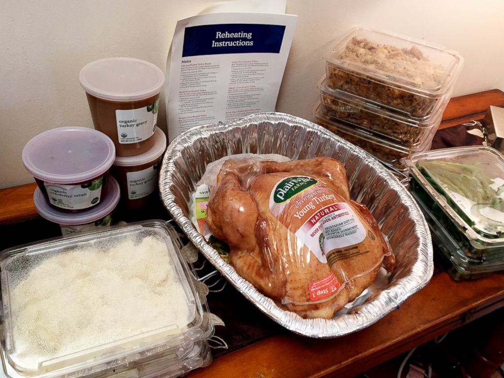 PHOTO: "Good Morning America" tried out a prepared meal for Thanksgiving dinner from Whole Foods. 
