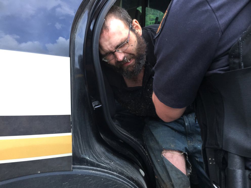 PHOTO: Steven Wiggins after being captured by authorities, June 1, 2018, after allegedly killing a sheriff's deputy in Nashville, Tenn.