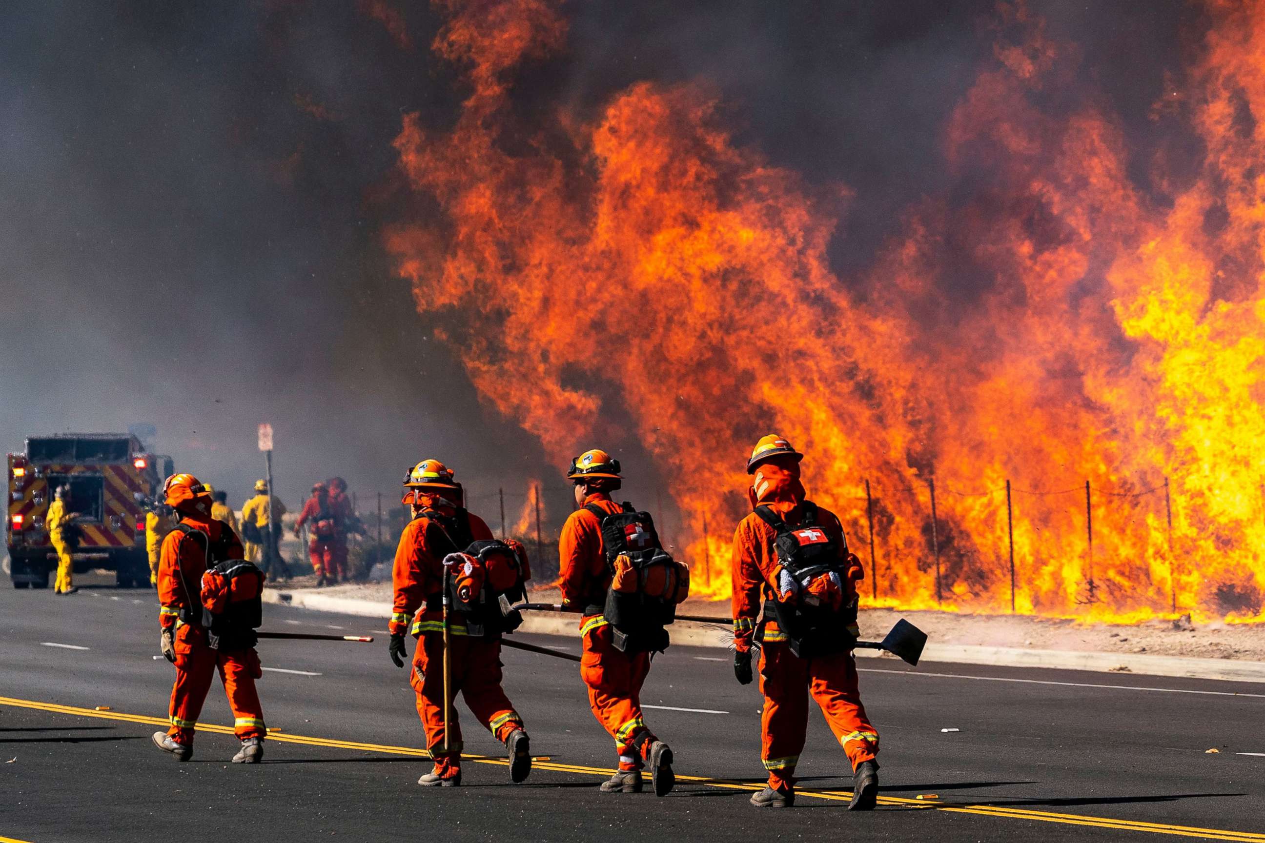 PHOTO: Inmate firefighters contribute to the firefighting efforts during the Easy Fire near the Ronald Reagan Presidential Library in Simi Valley, Calif., Oct. 30, 2019. 