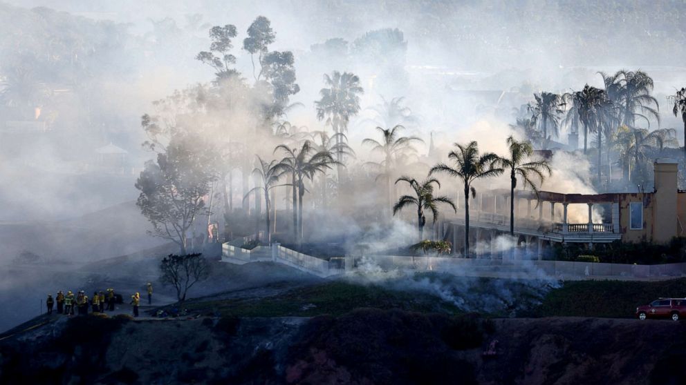 Southern California Brush Fire That Destroyed Dozens Of Homes Grows To ...