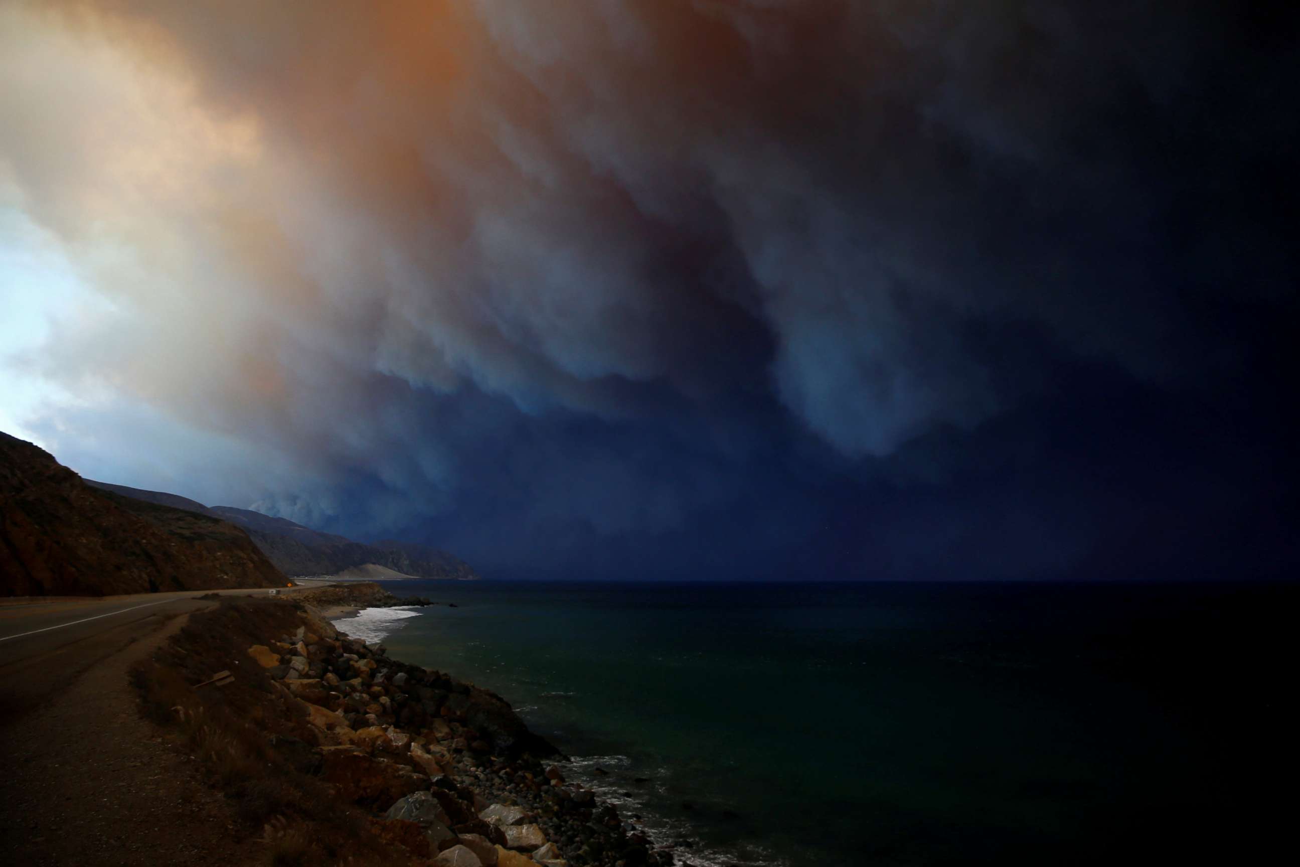 PHOTO: The Woolsey Fire burns in Malibu, Calif., Nov. 9, 2018. 