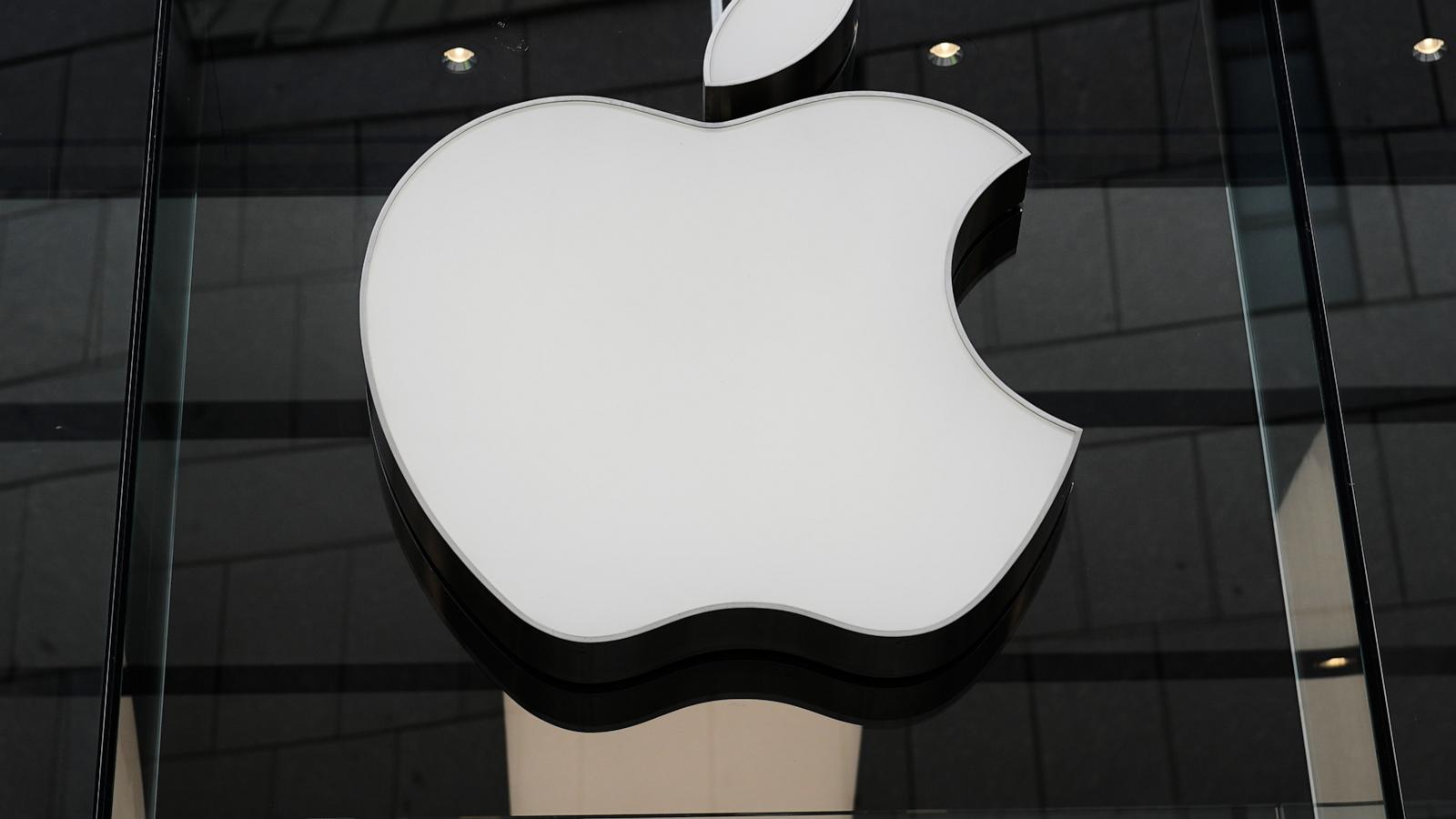 Apple changes Lake Ontario name to 'Lake America' for US users of its Maps