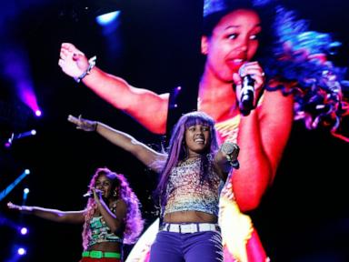 Jury awards teen pop group OMG Girlz $71.5 million in battle with toy maker over “L.O.L.” dolls