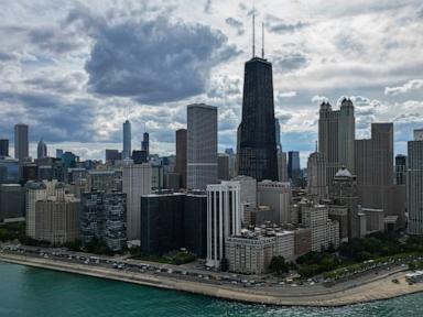 7 killed and dozens injured following series of weekend shootings in Chicago