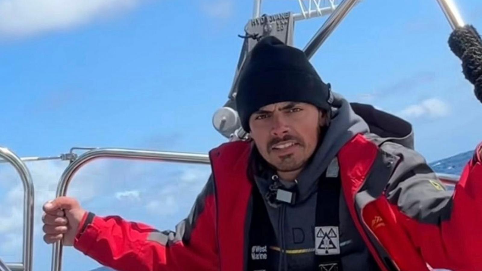 Sailing from Oregon to Hawaii after quitting job turns man into social media star