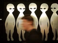 New UFO files describe spinning discs