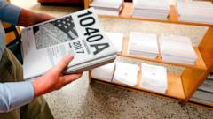  Tax procrastinators, this is how to seek an extension and some other tips at the IRS deadline