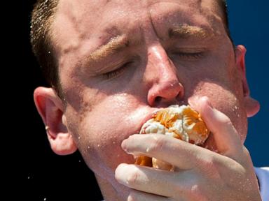 Patrick Bertoletti of Chicago wins his first men’s title at annual Nathan’s hot dog eating contest.