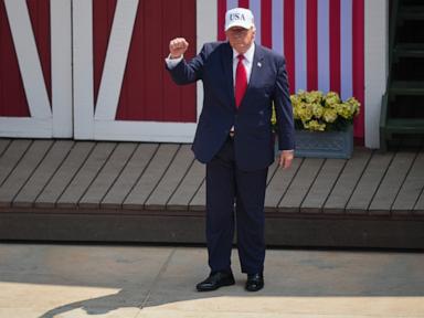 Trump and Republicans return to communist attacks against Democrats ahead of the midterm elections