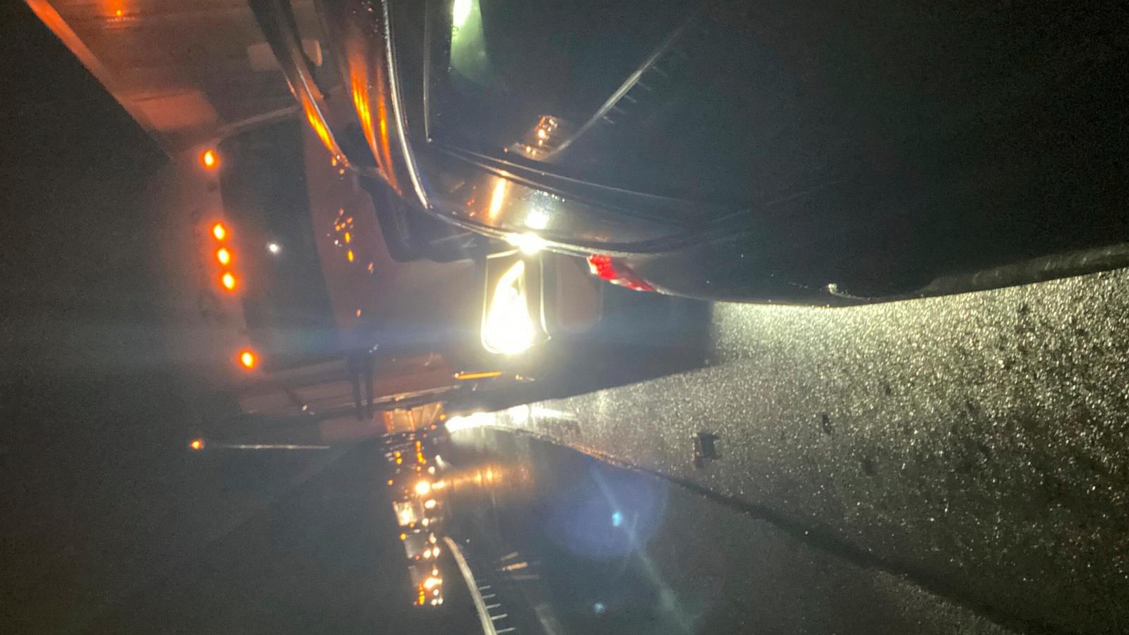 Mudslide along West Virginia highway strands thousands for more than 8 hours