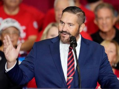 Top officials in Arizona's Maricopa County agree on how to oversee elections, ending a legal battle