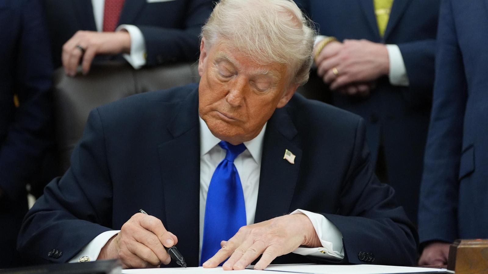 Trump says he’ll place 25% tariff on autos from EU, accusing bloc of not complying with trade deal