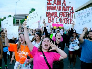 Pro-choice advocates set to turn in around 800,000 signatures for Arizona abortion ballot measure