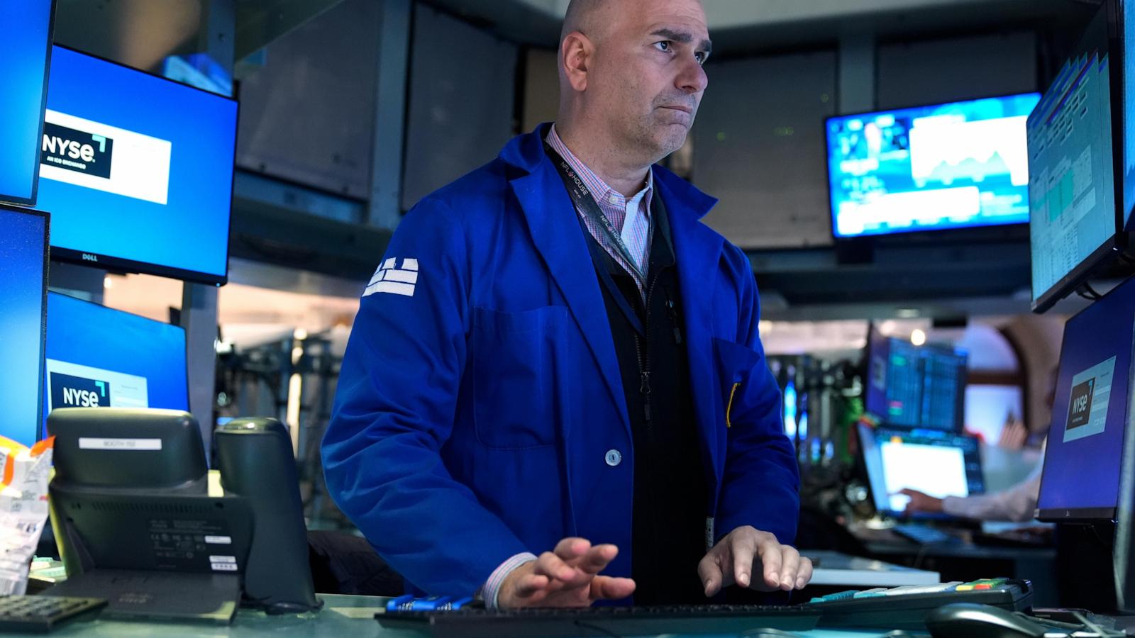 Oil prices hold above $100 and Wall Street rebounds as US exchanges strikes with Iran