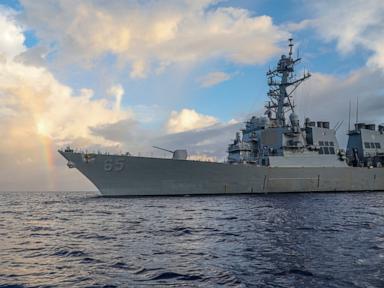 US Navy destroyer with 300 sailors aboard broke down for four days in the Pacific