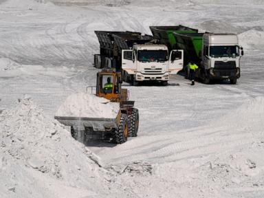 The US backs a South Africa project to extract rare earths despite a diplomatic clash