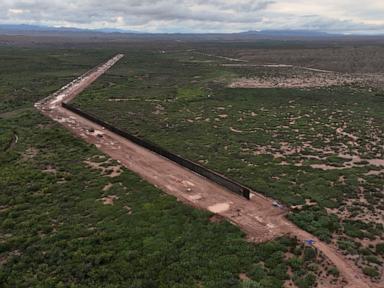 Trump administration asks Supreme Court to lift halt on Big Bend border wall