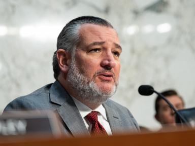 Senator says key piece of college sports legislation 'probably' has 60 votes to clear upper chamber