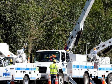 DeSantis praises Milton recovery efforts as rising flood waters persist in Florida