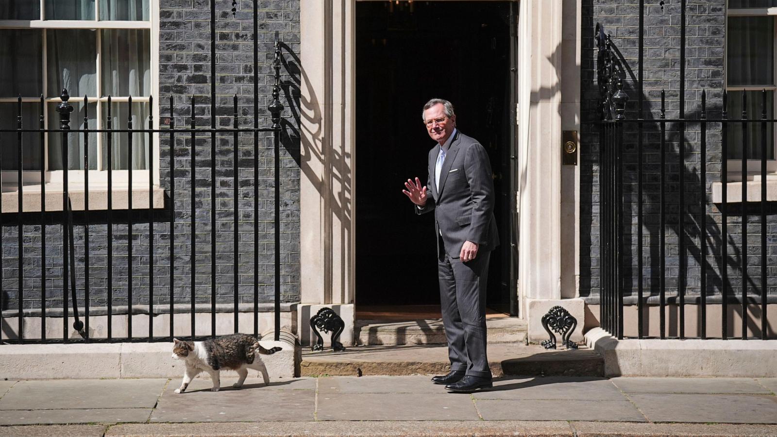 The new US ambassador meets Starmer after Trump urges the UK to drill for more oil